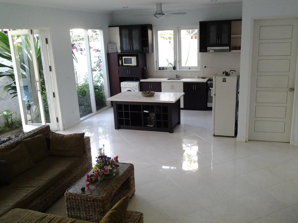 Vista Del Mar Villa Candi Dasa  Phòng bức ảnh
